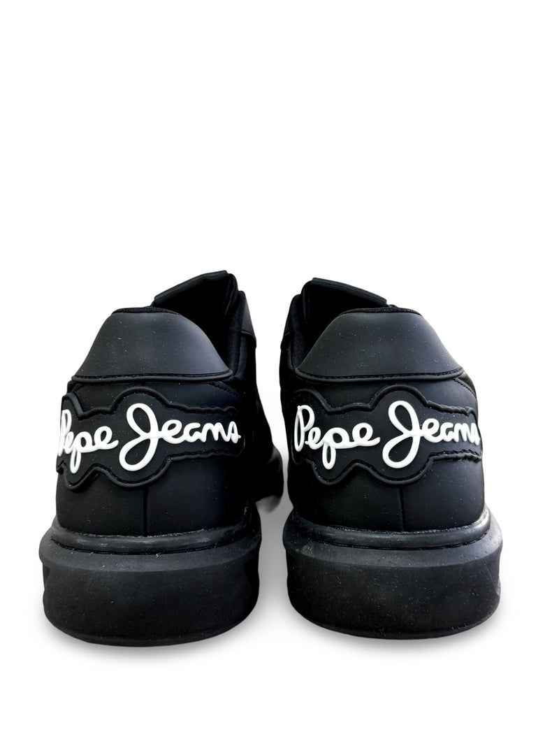 נעלי סניקרס לגבר