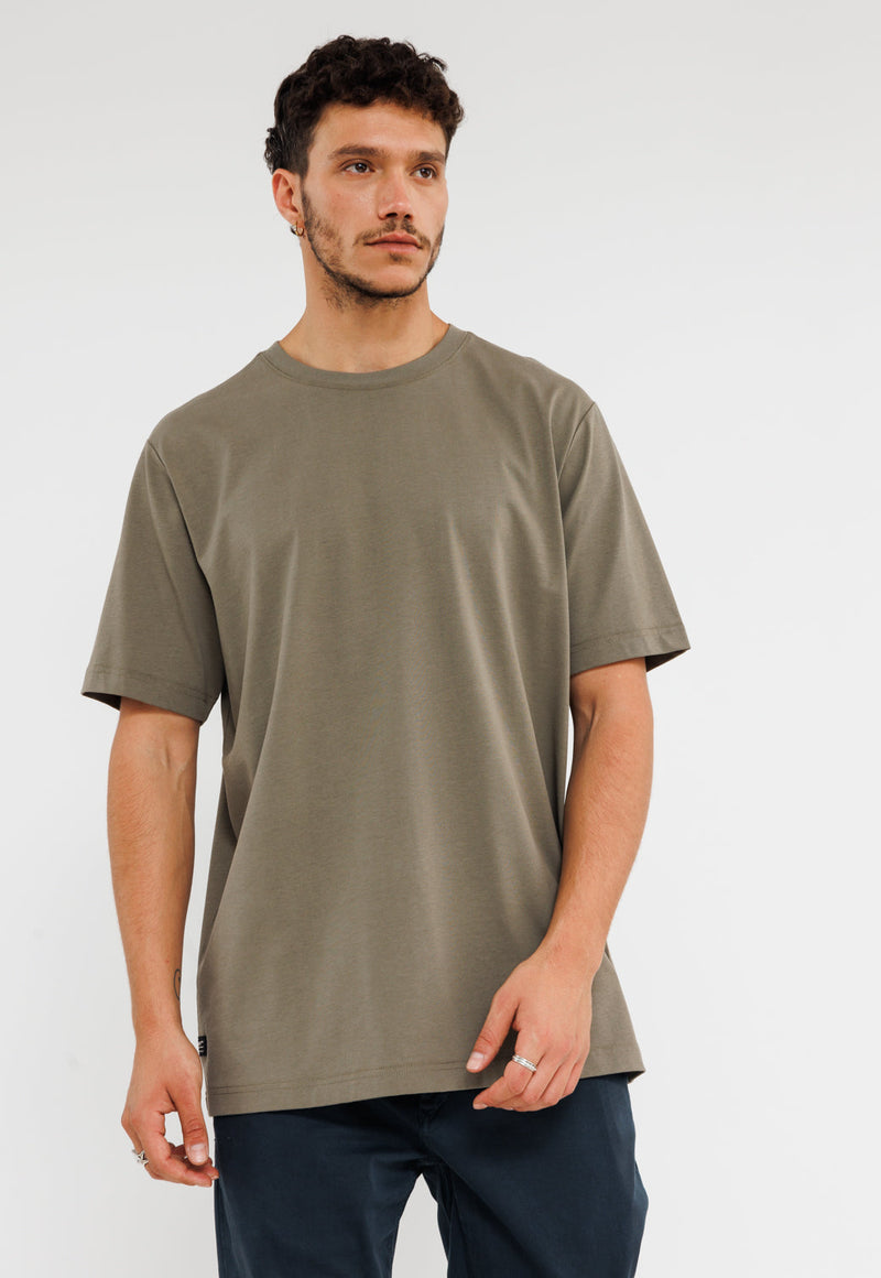 חולצת טי שירט קצרה לגברים - כותנה אוברסייז