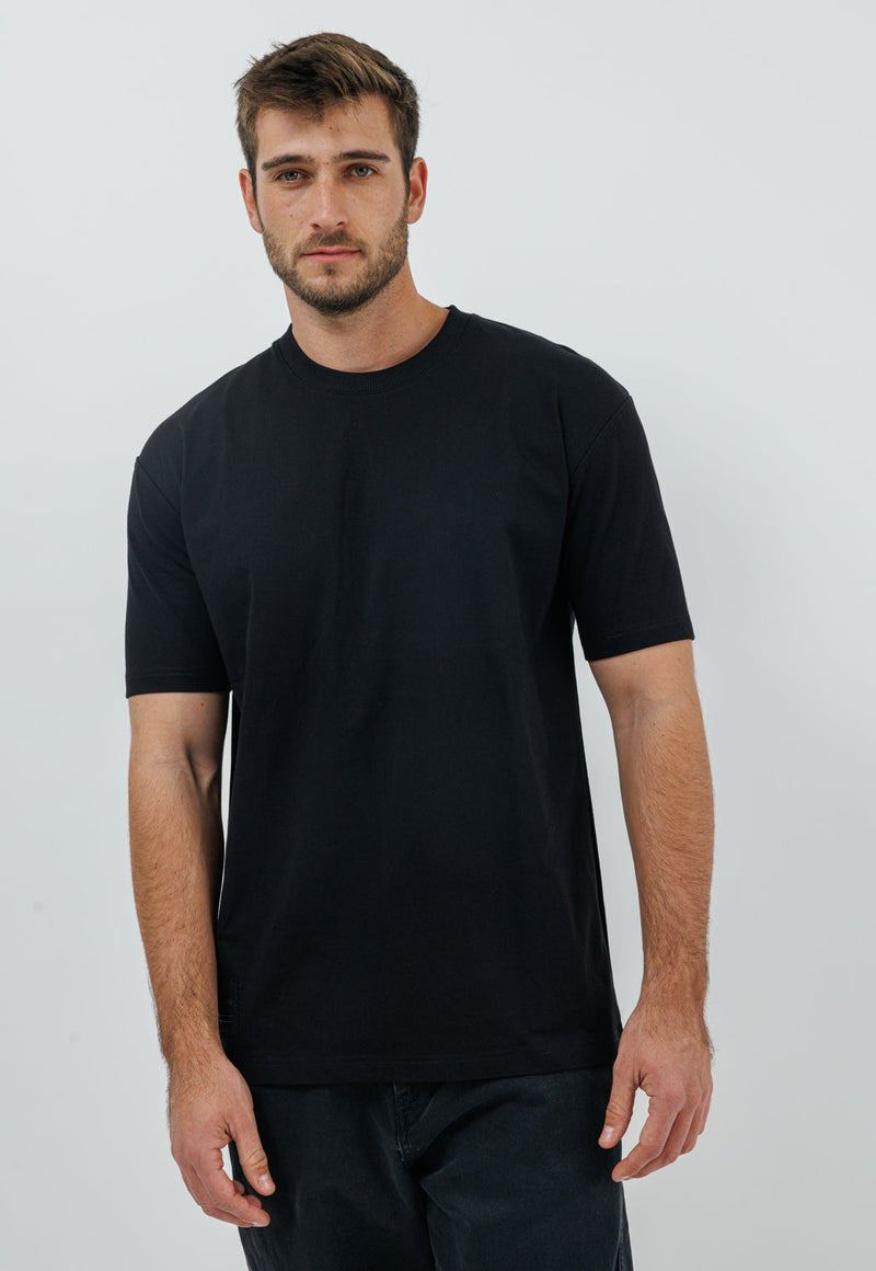 טי-שירט קצר לגברים מבית ריפליי