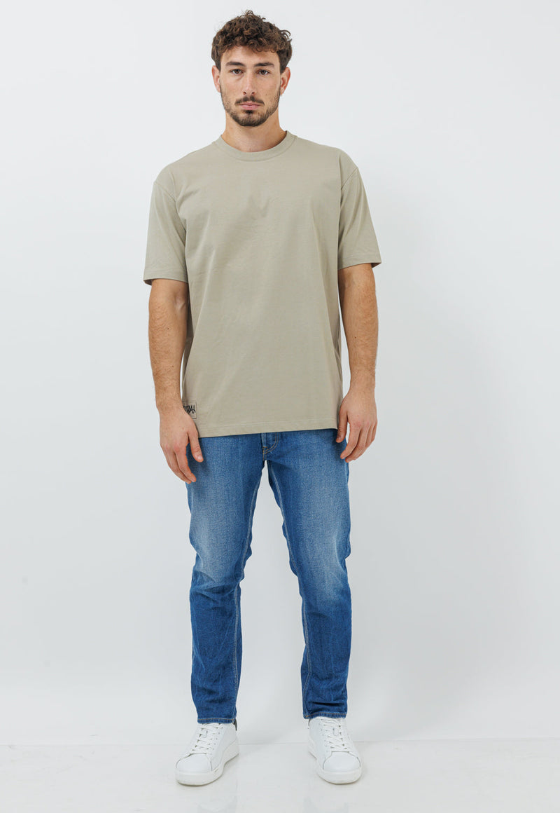 טי-שירט קצר לגברים מבית ריפליי