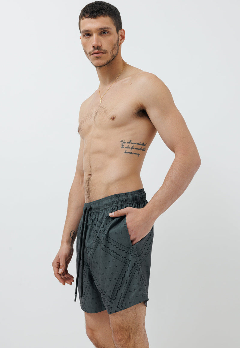 שורט בגד ים לגברים מבית ריפליי