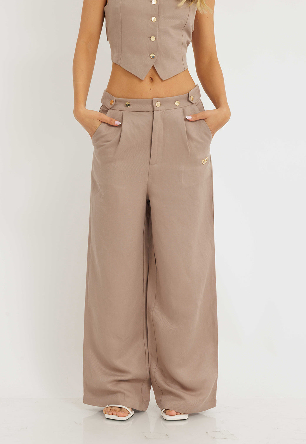 מכנסיים ארוכים מפשתן לנשים מבית ריפליי