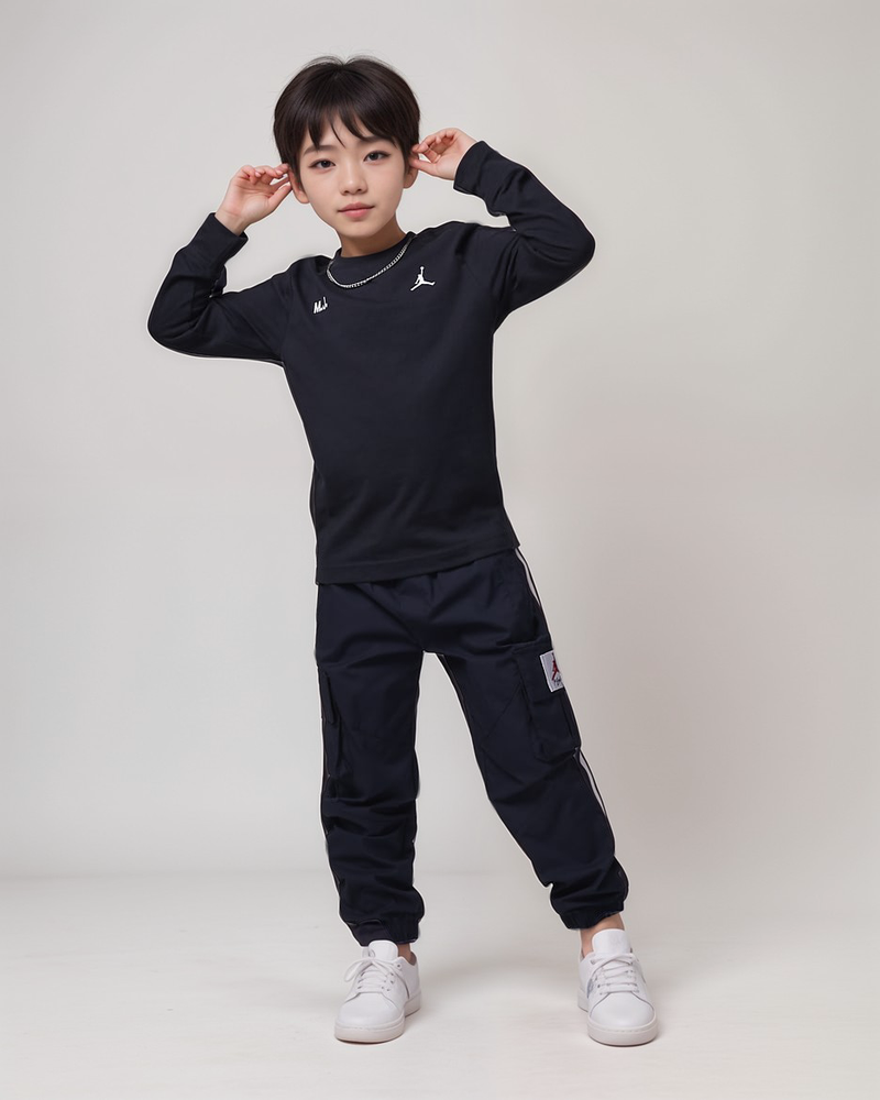 חולצה ארוכה לילדים מבית ג׳ורדן- .M.J