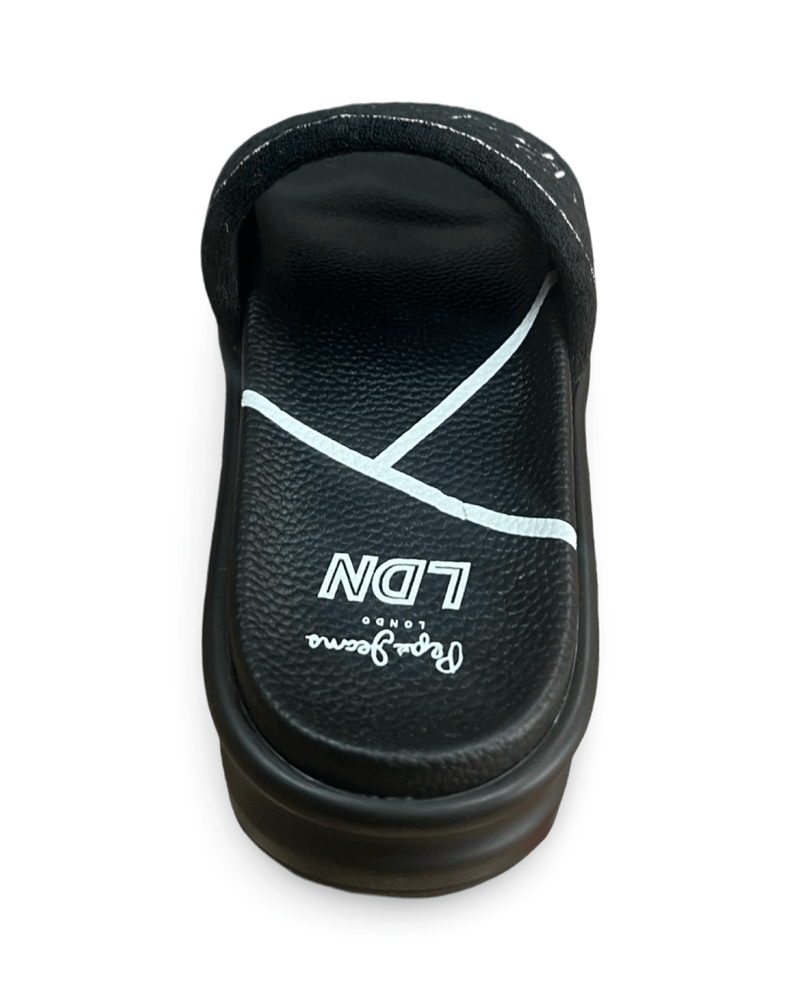 כפכף אופנתי לנשים בצבע שחור