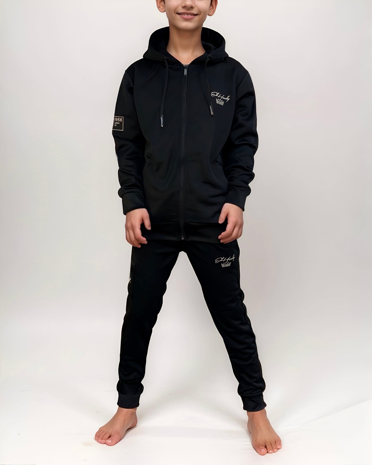 חליפת הד הרדי לבנים עם רוכסן וכיס דגמח חתום- Ed Hardy