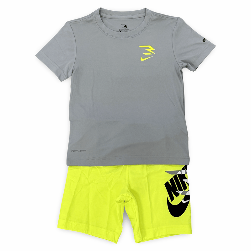 חליפת שתי חלקים קצרה לבנים בצבע צהוב ואפור