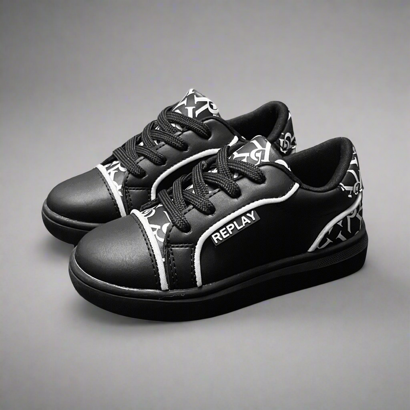 נעליים חגיגיות לבנים מבית ריפליי