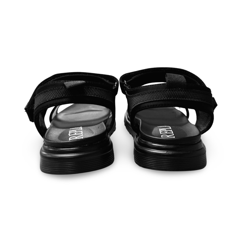 סנדלי קיץ יוקרתיות בשחור לבנות