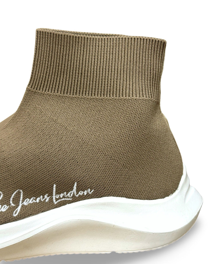 נעלי סניקרס גבוהות לנשים בשני צבעים