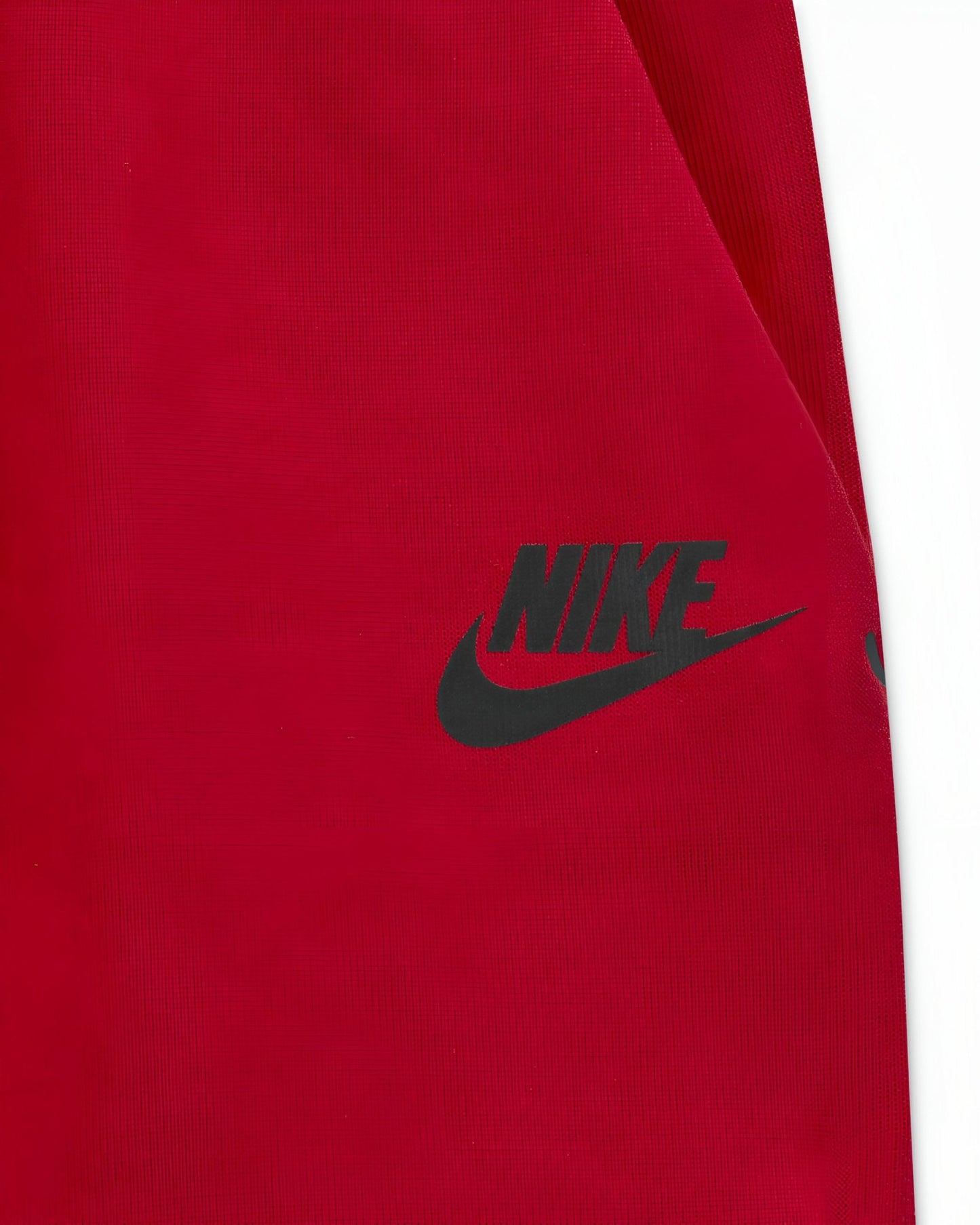 מגוון מכנסי שורט Nike Tech Fleece לילדים