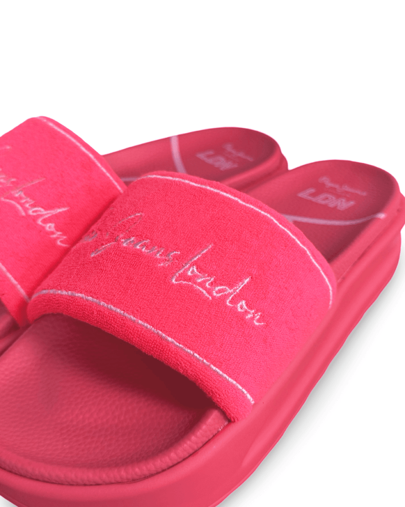 כפכף אופנתי לנשים בצבע ורוד נאון