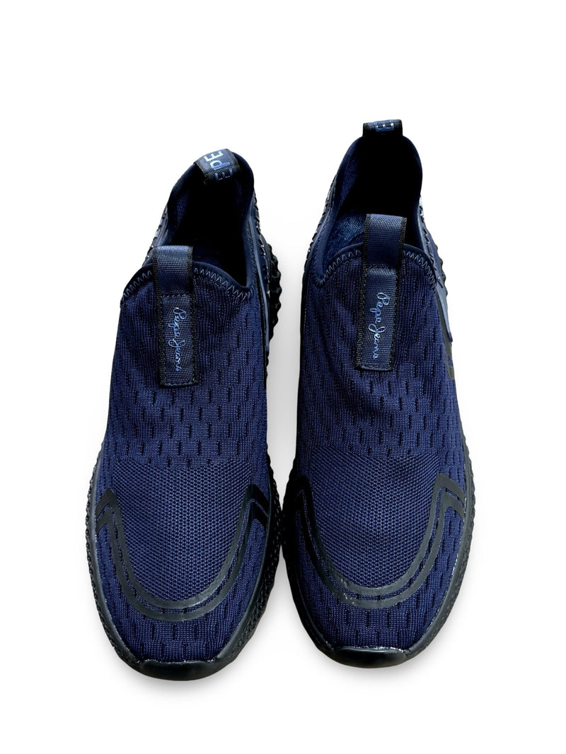 נעלי ספורט אלגנטיות לגבר