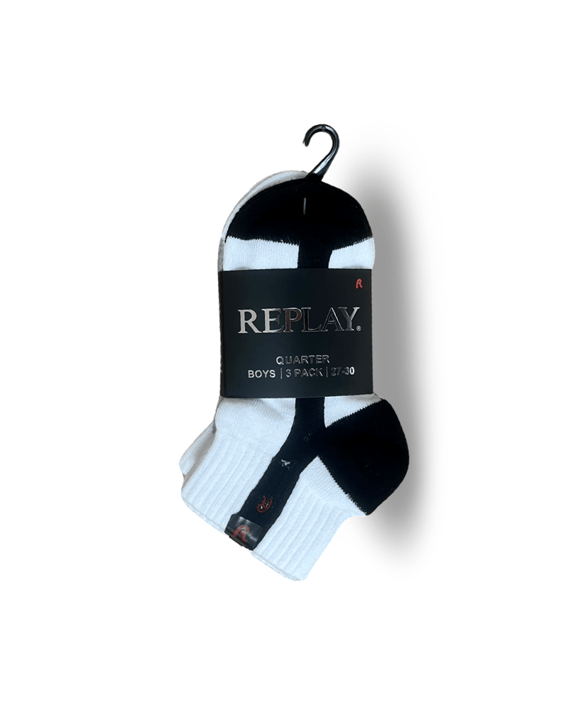 שלישיית גרבי בנים