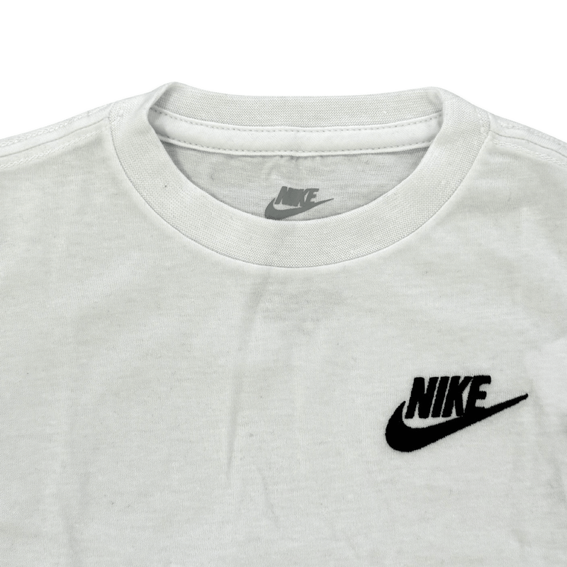 חליפת שתי חלקים טריקו קצרה לבנים