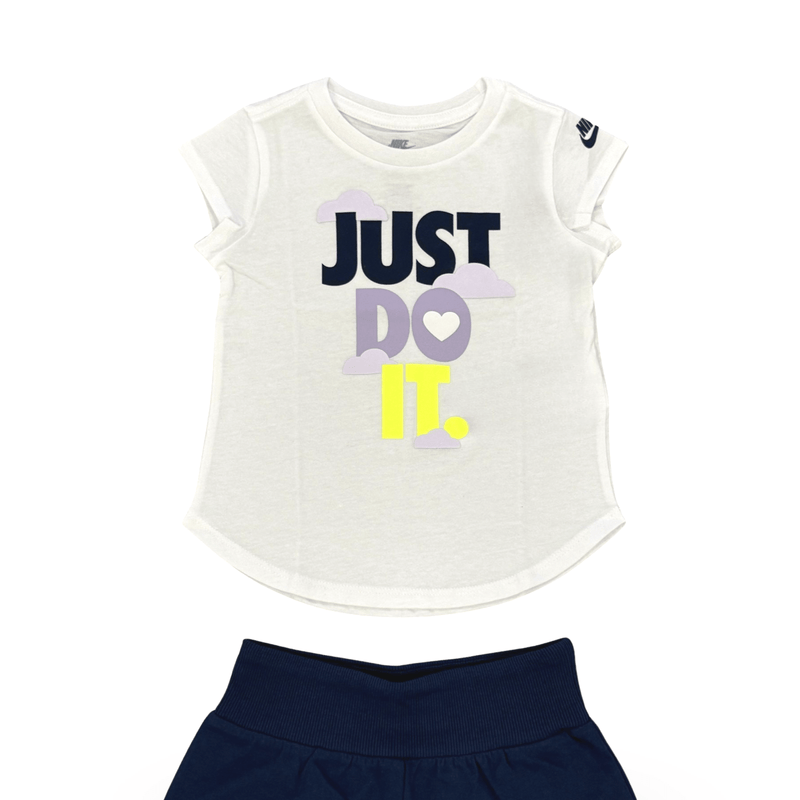 חליפת שתי חלקים קצרה לבנות