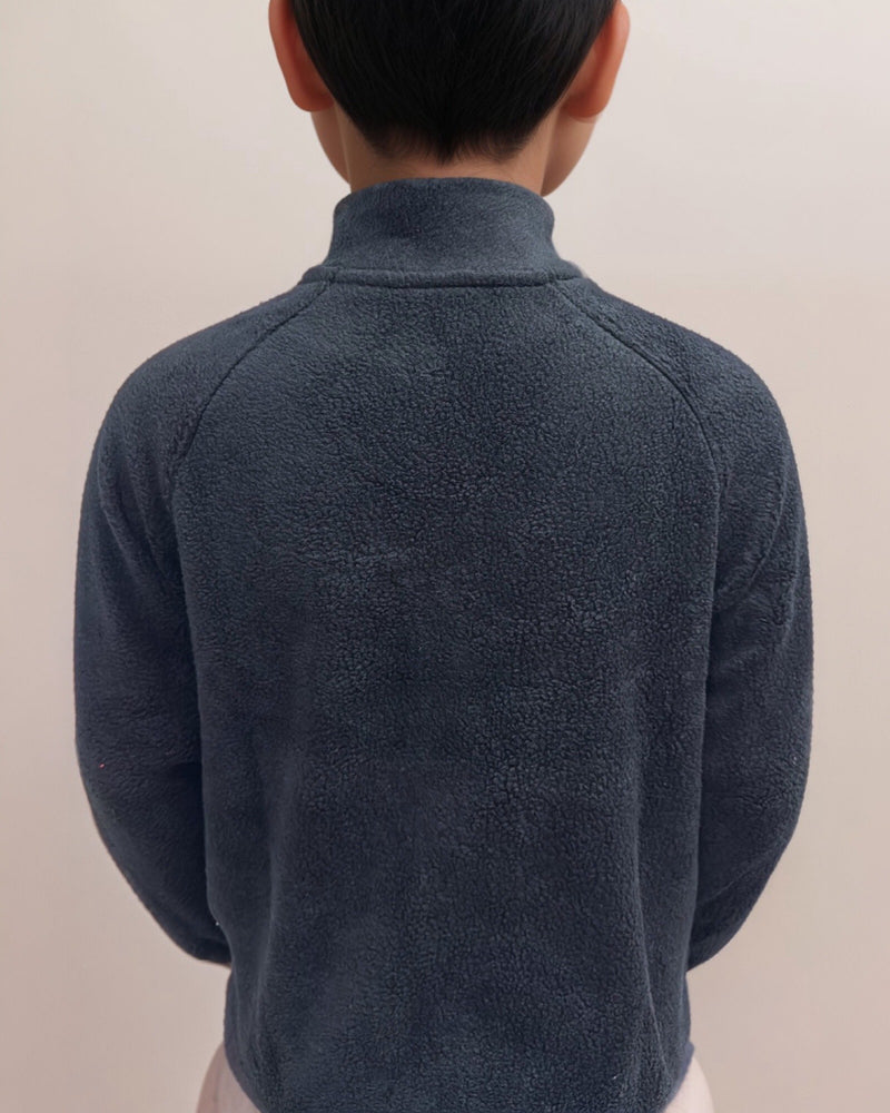 ג׳קט פליז מרוכסן מבית נייקי לילדים