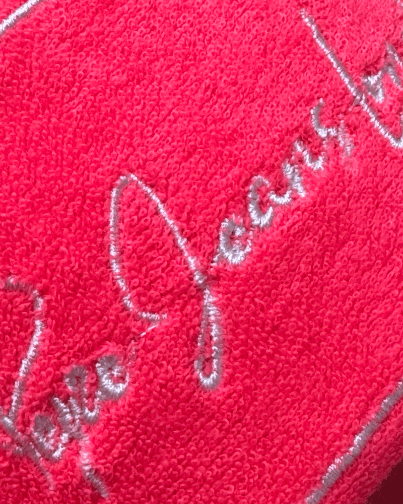 כפכף אופנתי לנשים בצבע ורוד נאון