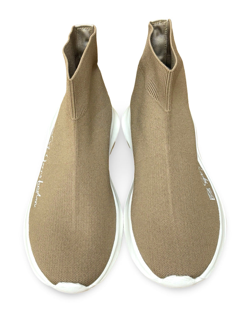 נעלי סניקרס גבוהות לנשים בשני צבעים