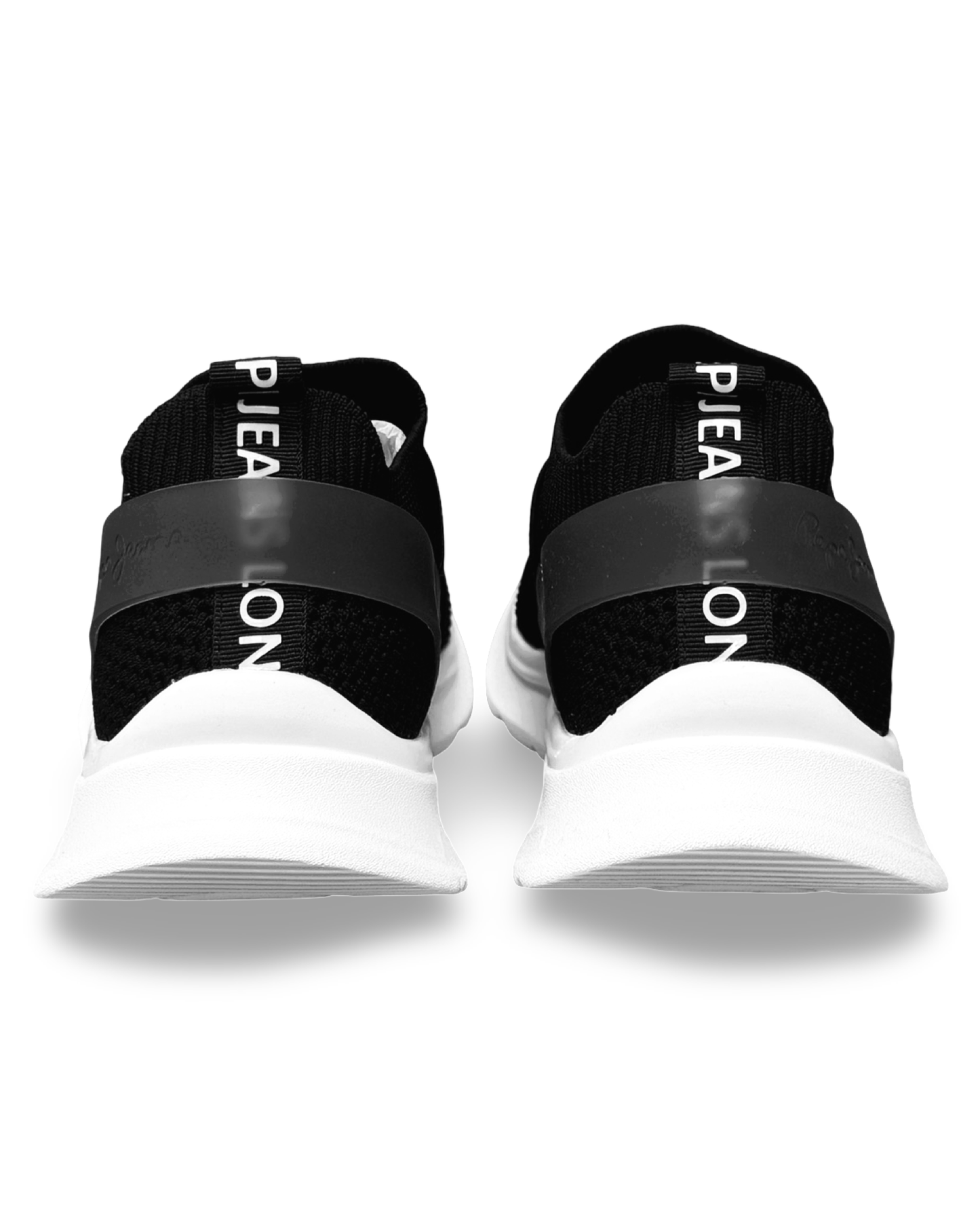 נעלי ספורט אלגנטיות לגבר