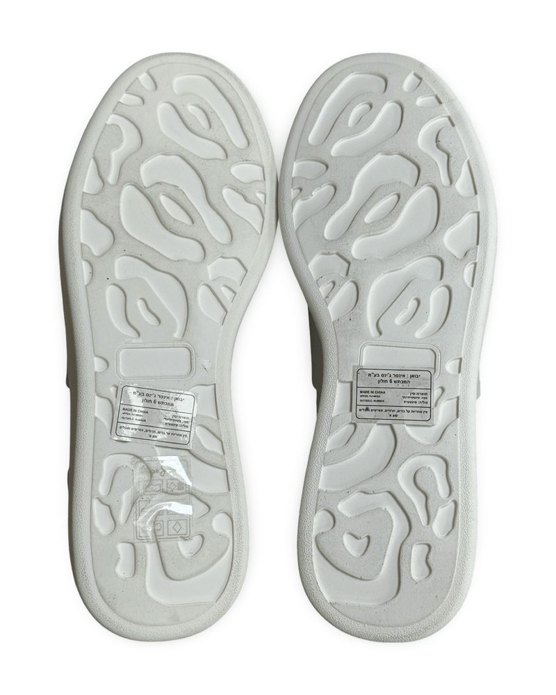 נעלי סניקרס בעיצוב משולב עם רשת לנשים
