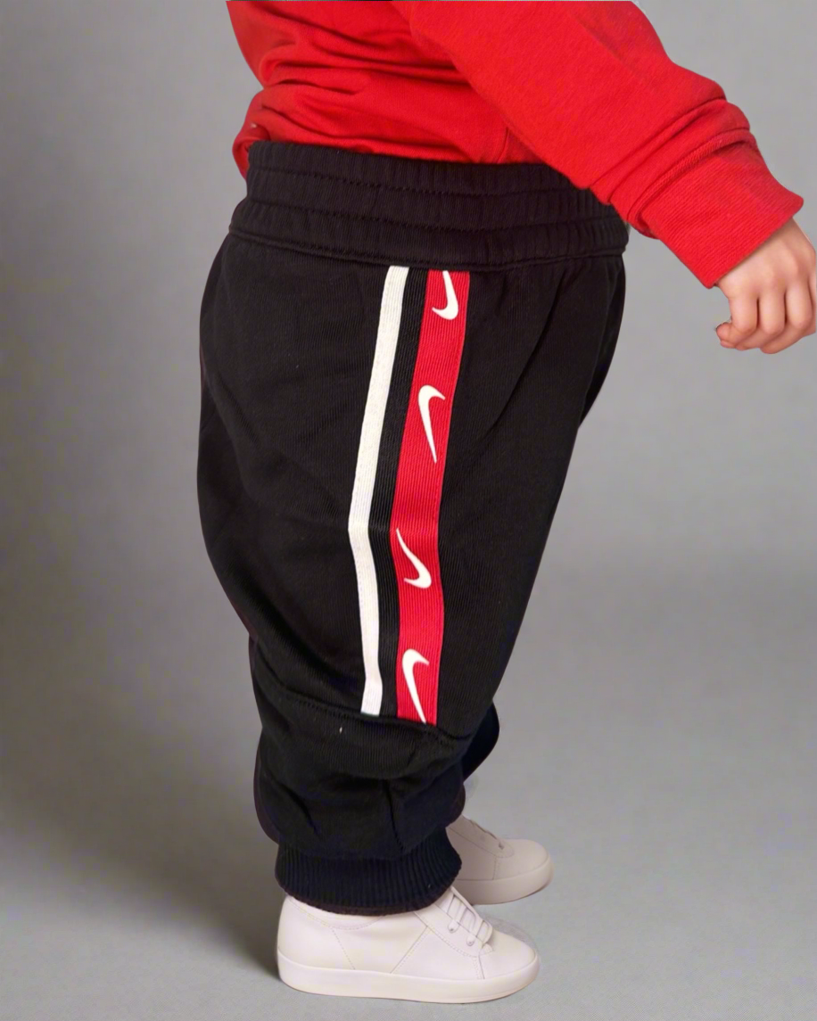 סט שתי חלקים עם חולצה ארוכה מבית נייקי | לתינוקות-ילדים