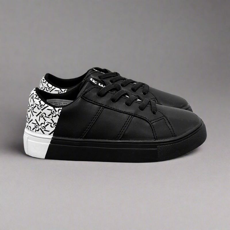 נעלים אלגנטיות לבנים