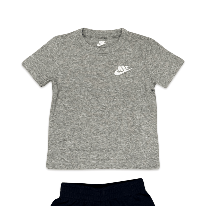 חליפת שתי חלקים טריקו קצרה לבנים