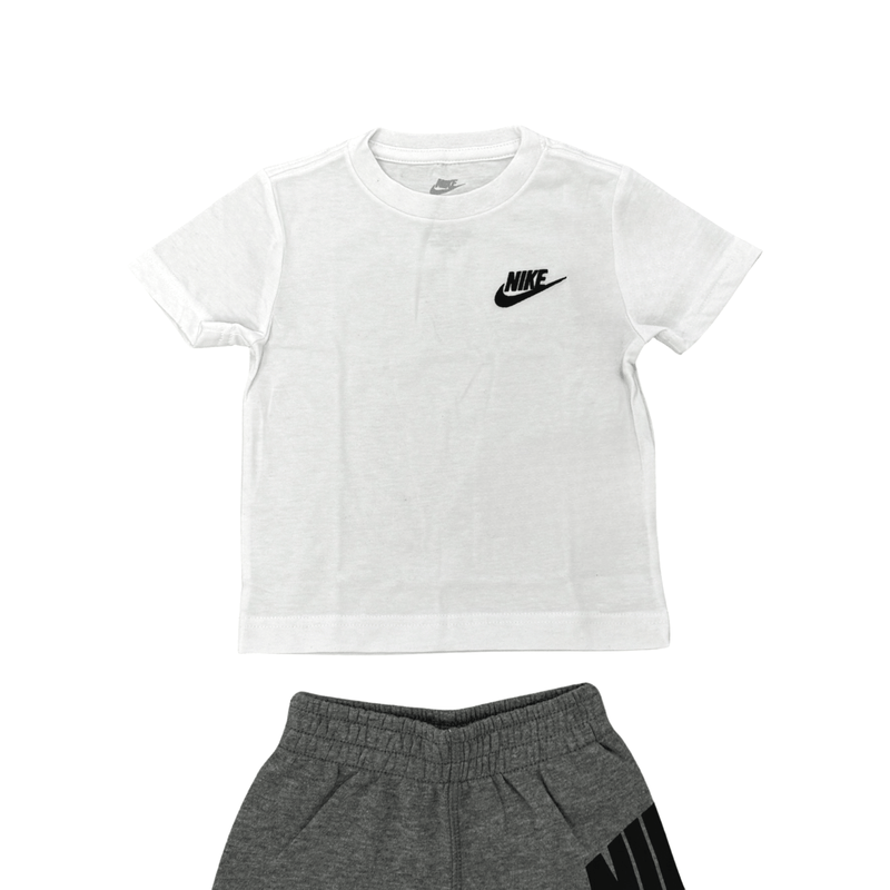 חליפת שתי חלקים טריקו קצרה לבנים