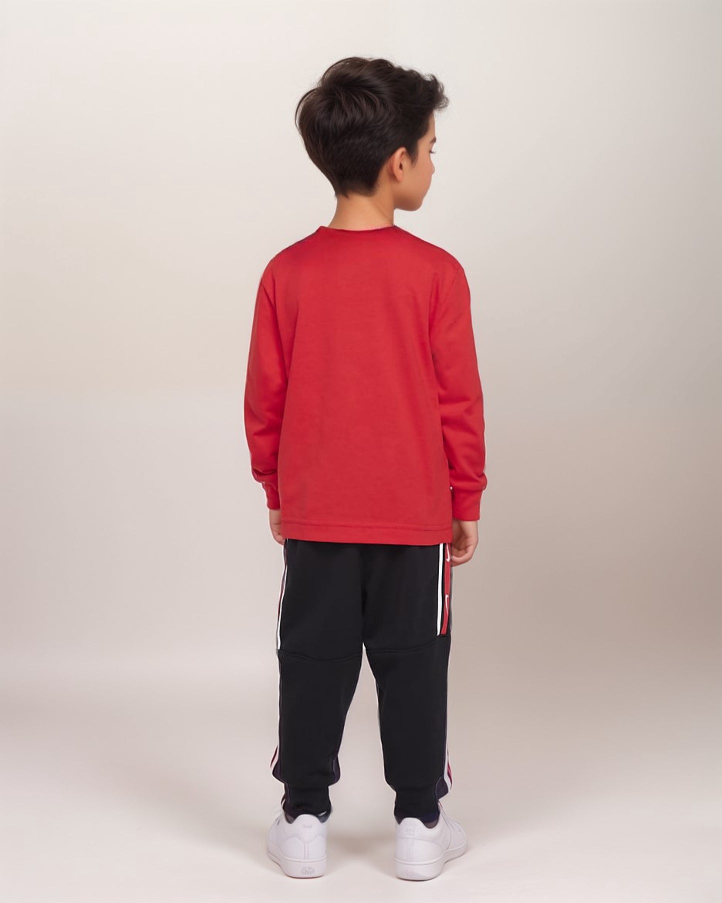 סט שתי חלקים עם חולצה ארוכה מבית נייקי | לתינוקות-ילדים