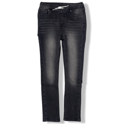 ג׳ינס סקיני לבנים