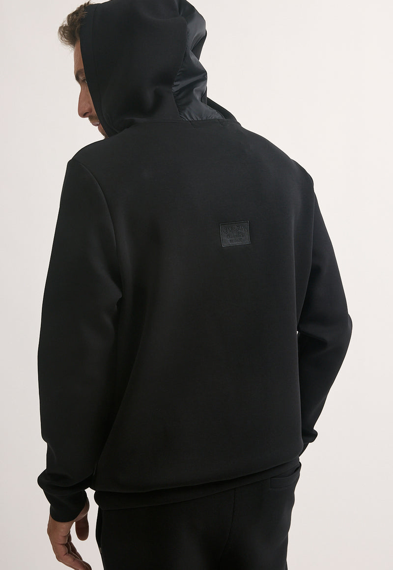 חליפות/סטים לגברים מבית פפה ג'ינס