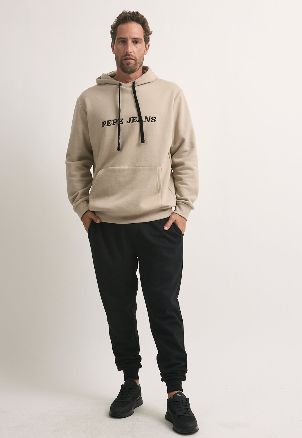 סווטשירט/קפוצ'ון לגברים מבית פפה ג'ינס