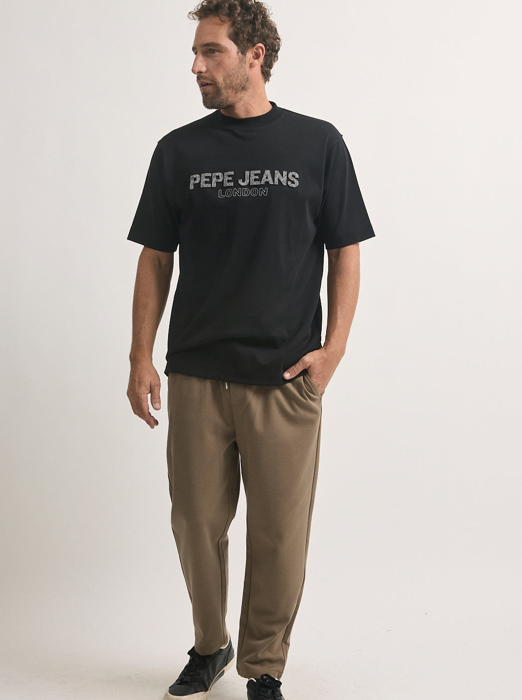 מכנס ארוך לגברים מבית פפה ג'ינס