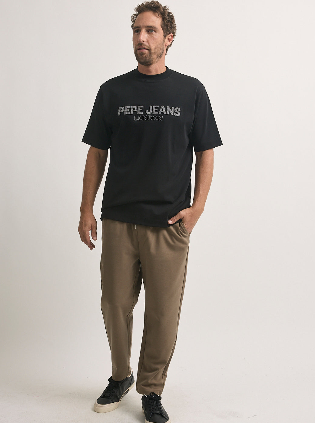 מכנס ארוך לגברים מבית פפה ג'ינס